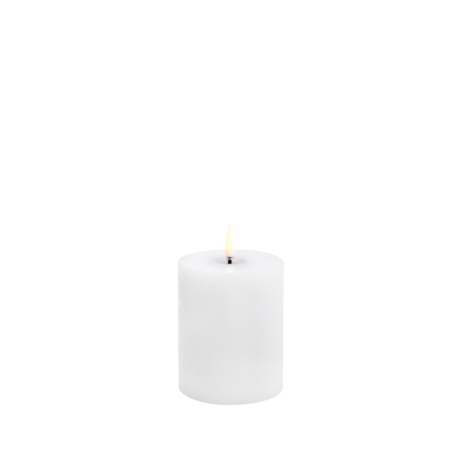 Uyuni 3"x4" Nordic White Pillar Candle
