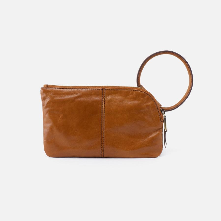 Hobo-Sable Wristlet-Truffle