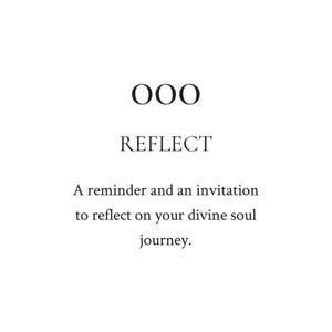 Sacred + Divine 000 Candle - Reflect
